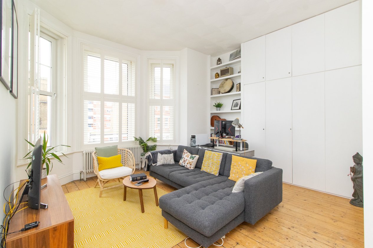 Properties For Sale in Second Avenue Margate