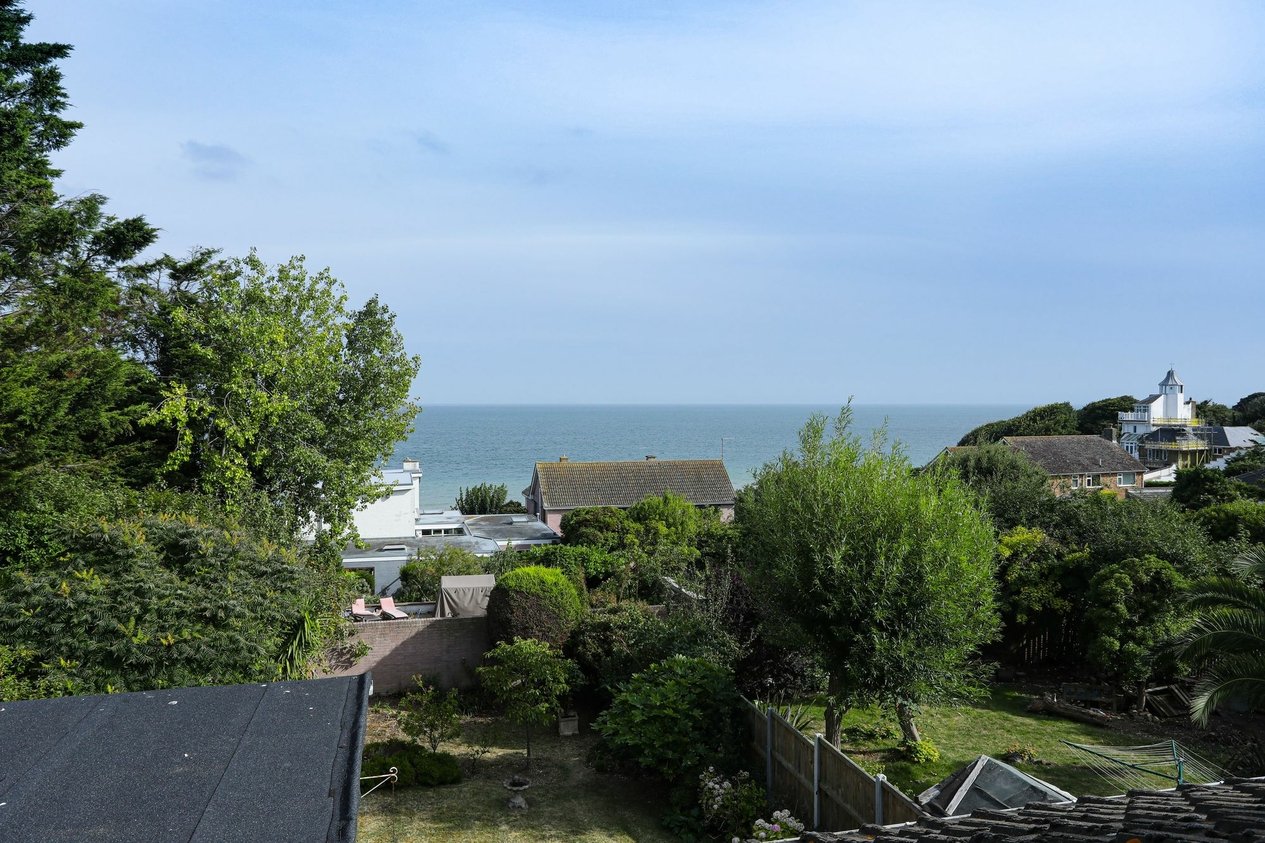 Properties For Sale in Seven Stones Drive  Broadstairs