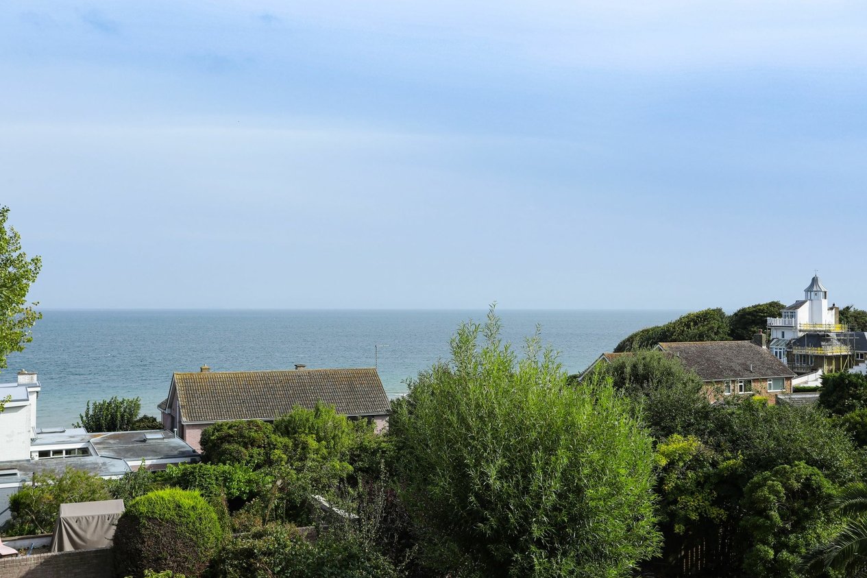 Properties For Sale in Seven Stones Drive  Broadstairs