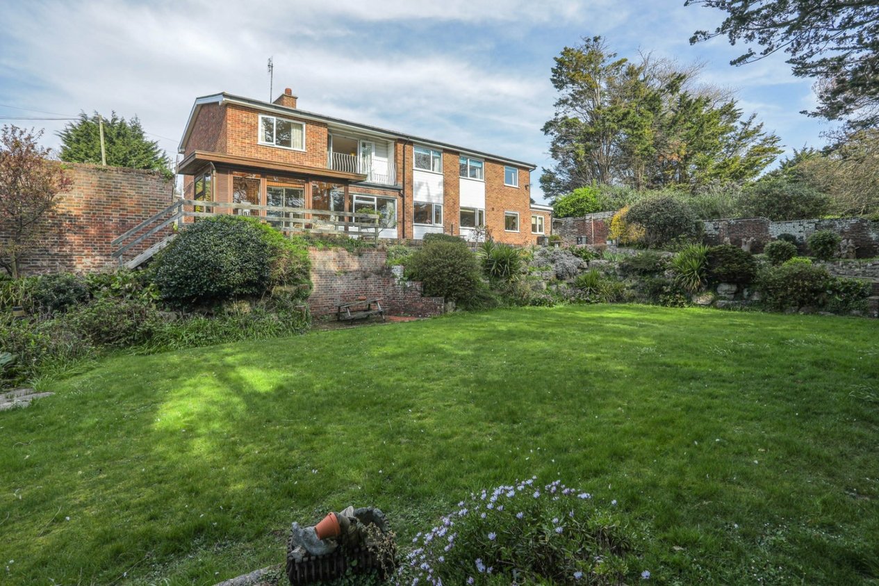 Properties Under Offer in Seven Stones Drive Broadstairs