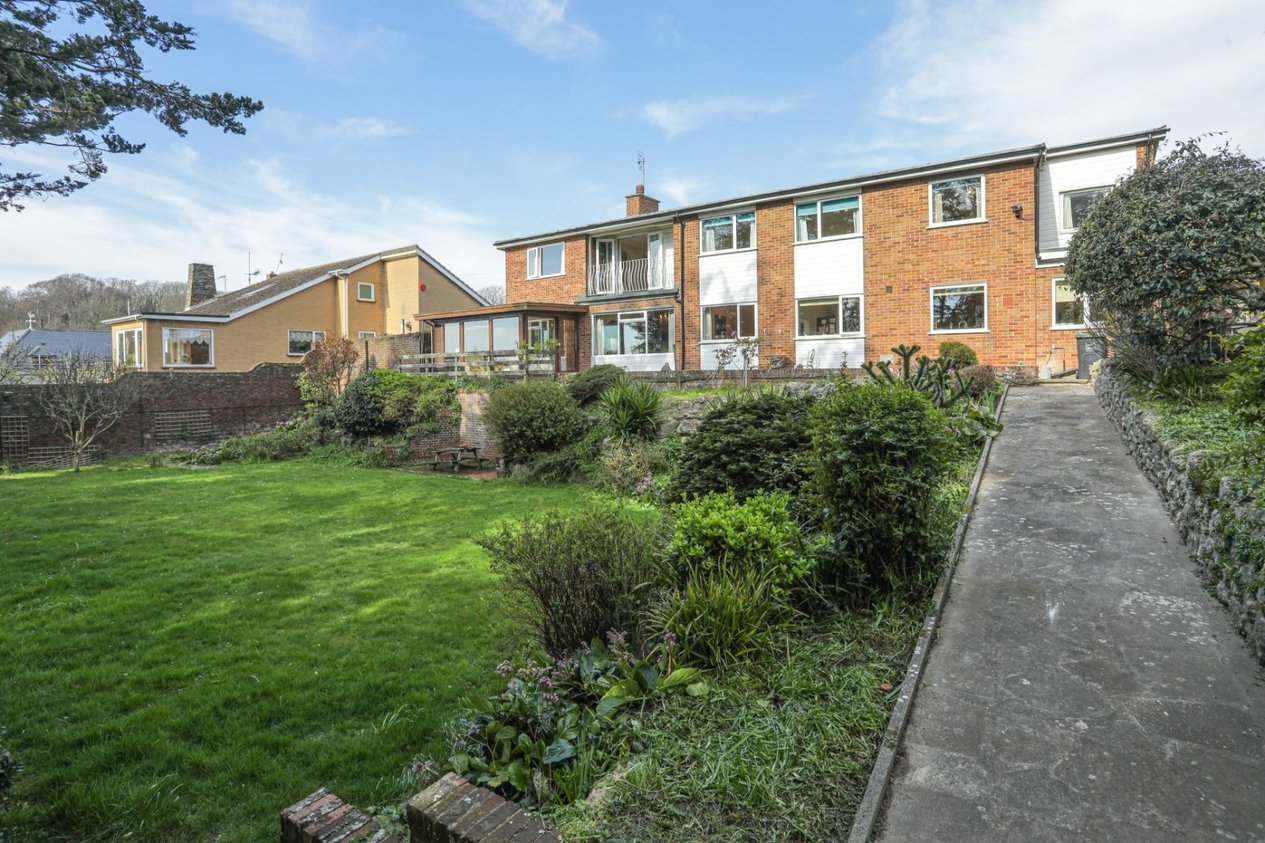 Properties Under Offer in Seven Stones Drive Broadstairs