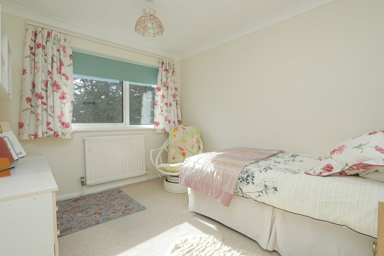 Properties Under Offer in Seven Stones Drive Broadstairs