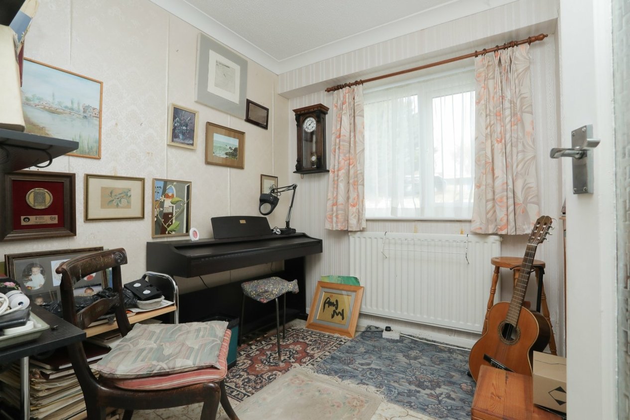Properties Under Offer in Seven Stones Drive Broadstairs