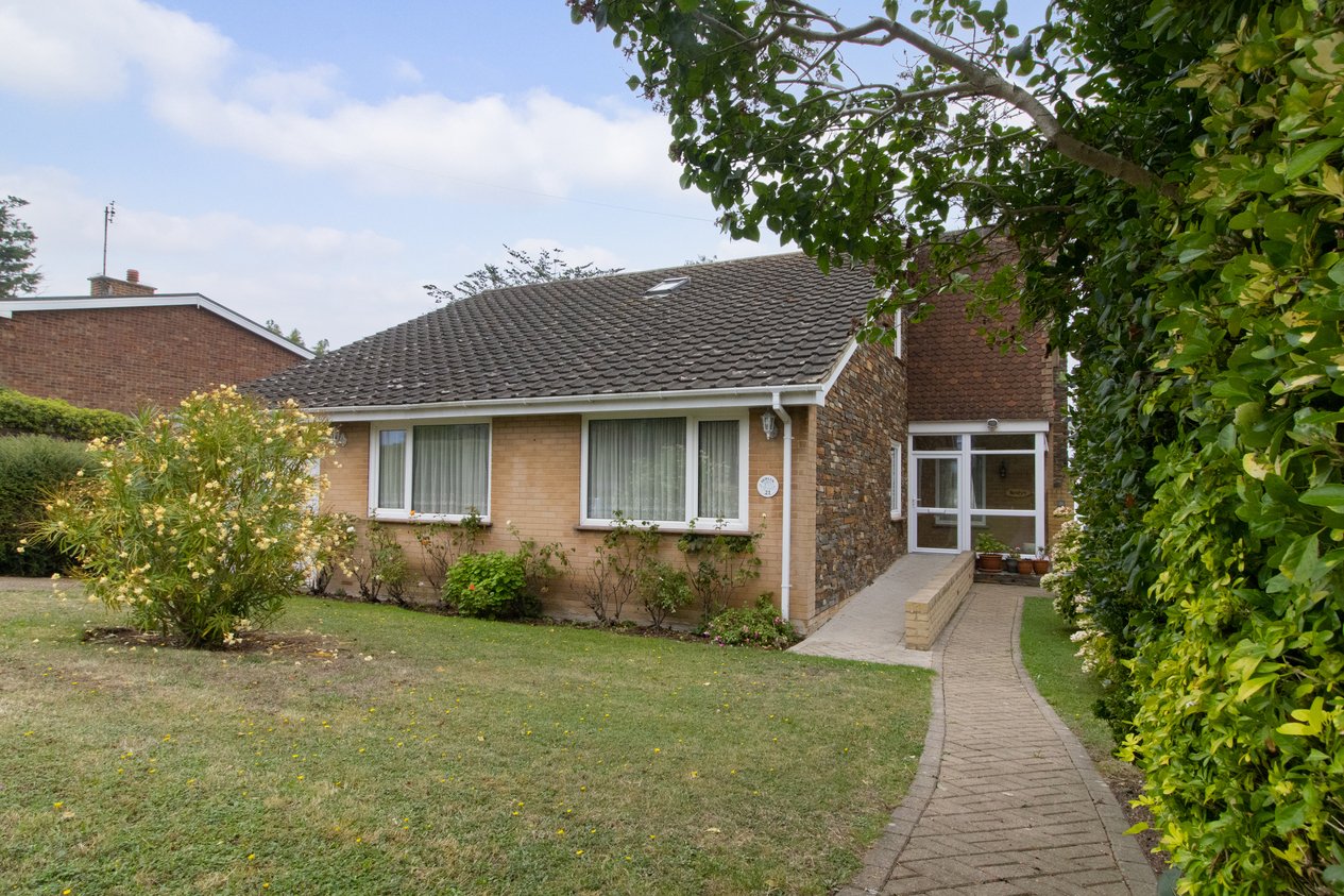 Properties Under Offer in Seven Stones Drive Broadstairs