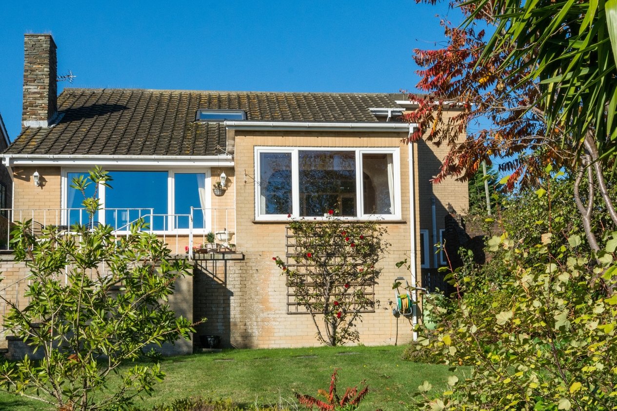 Properties Under Offer in Seven Stones Drive Broadstairs