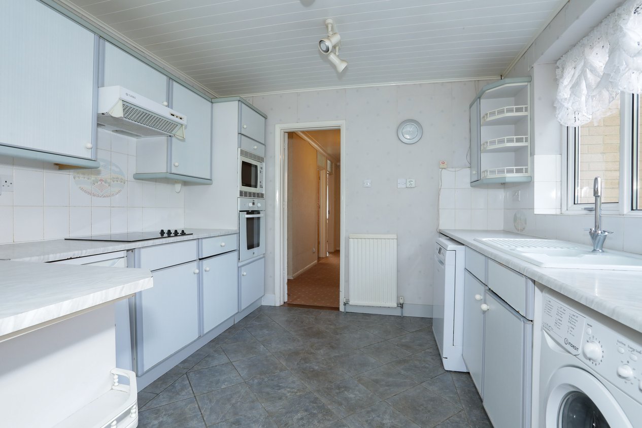 Properties Under Offer in Seven Stones Drive Broadstairs