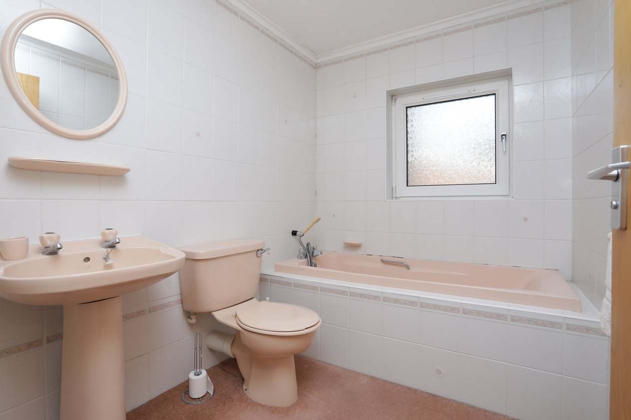 Properties Under Offer in Seven Stones Drive Broadstairs