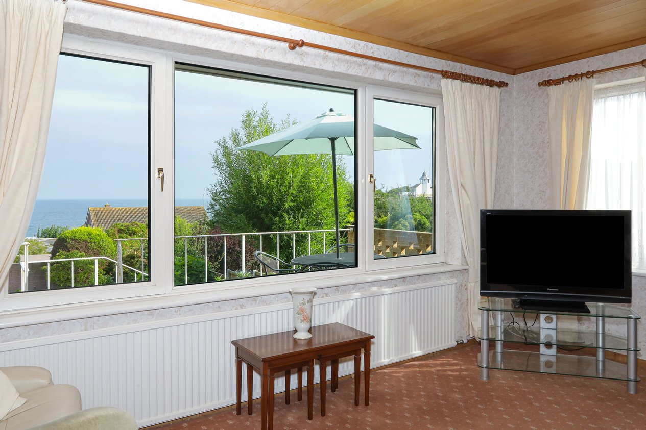 Properties Under Offer in Seven Stones Drive Broadstairs