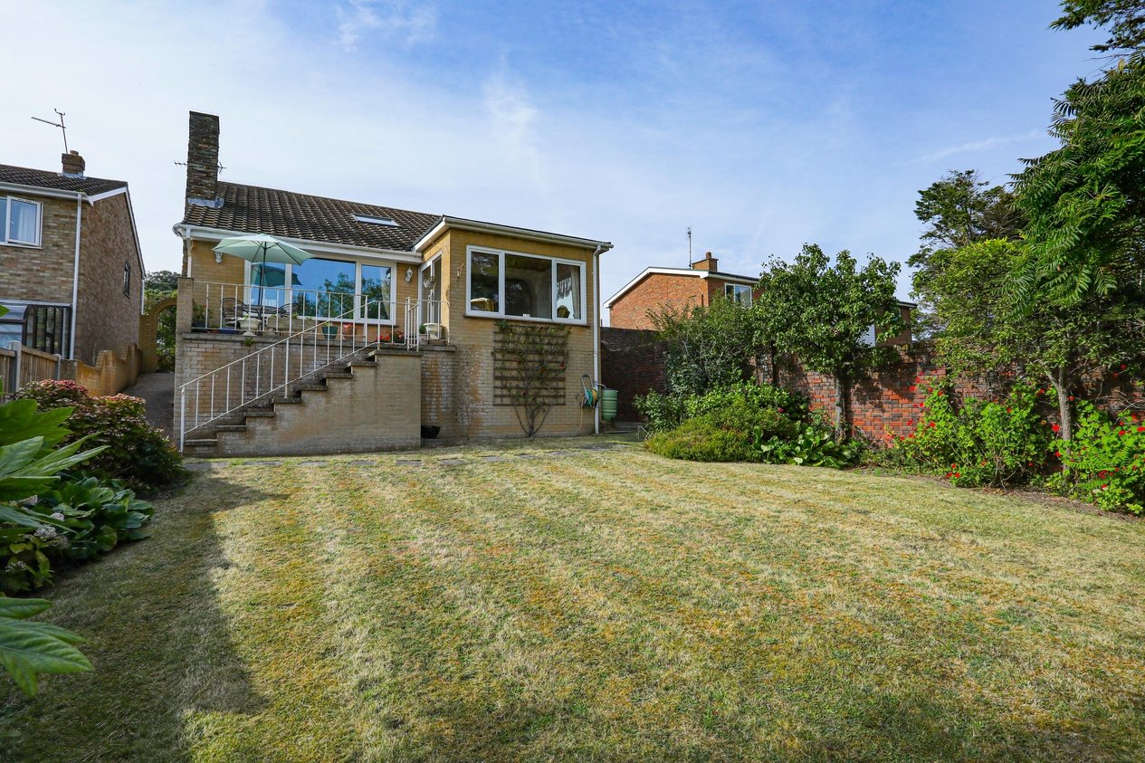 Properties Under Offer in Seven Stones Drive Broadstairs