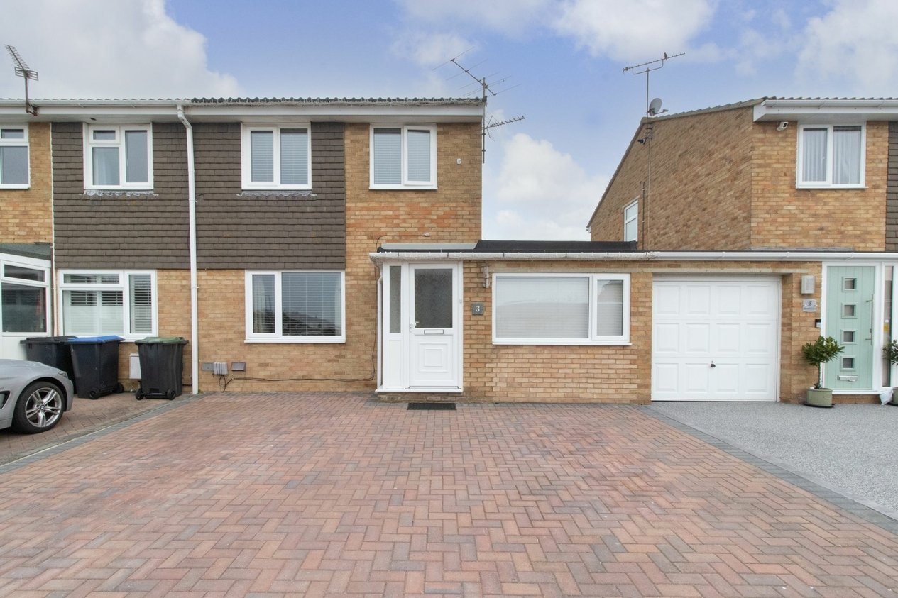 Properties For Sale in Sewell Close  Birchington