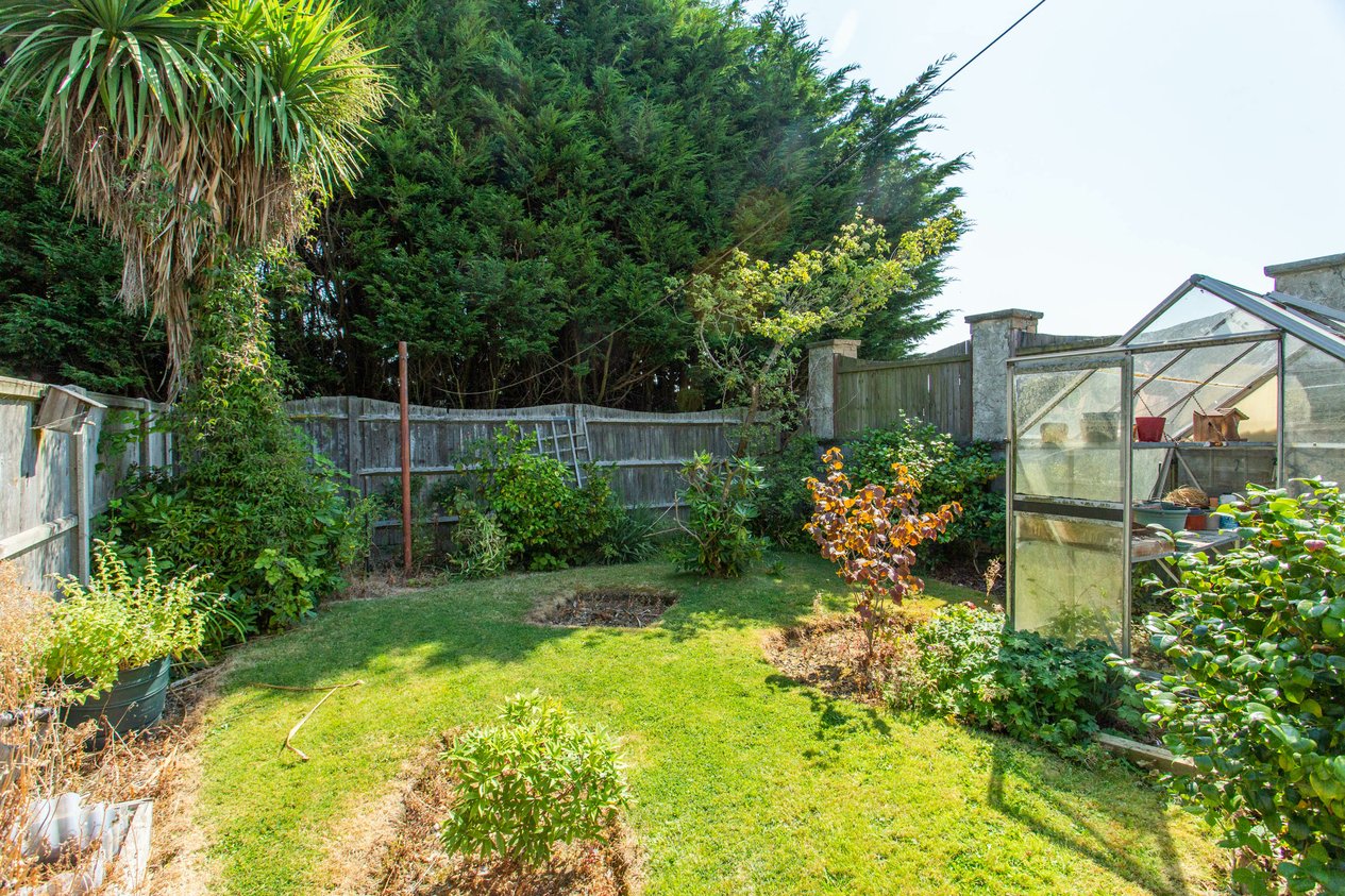 Properties For Sale in Shalloak Road Broad Oak