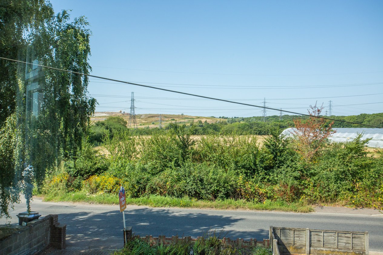 Properties For Sale in Shalloak Road Broad Oak