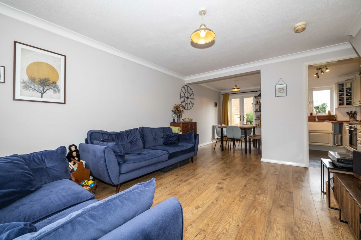 Properties For Sale in Shalmsford Street Canterbury
