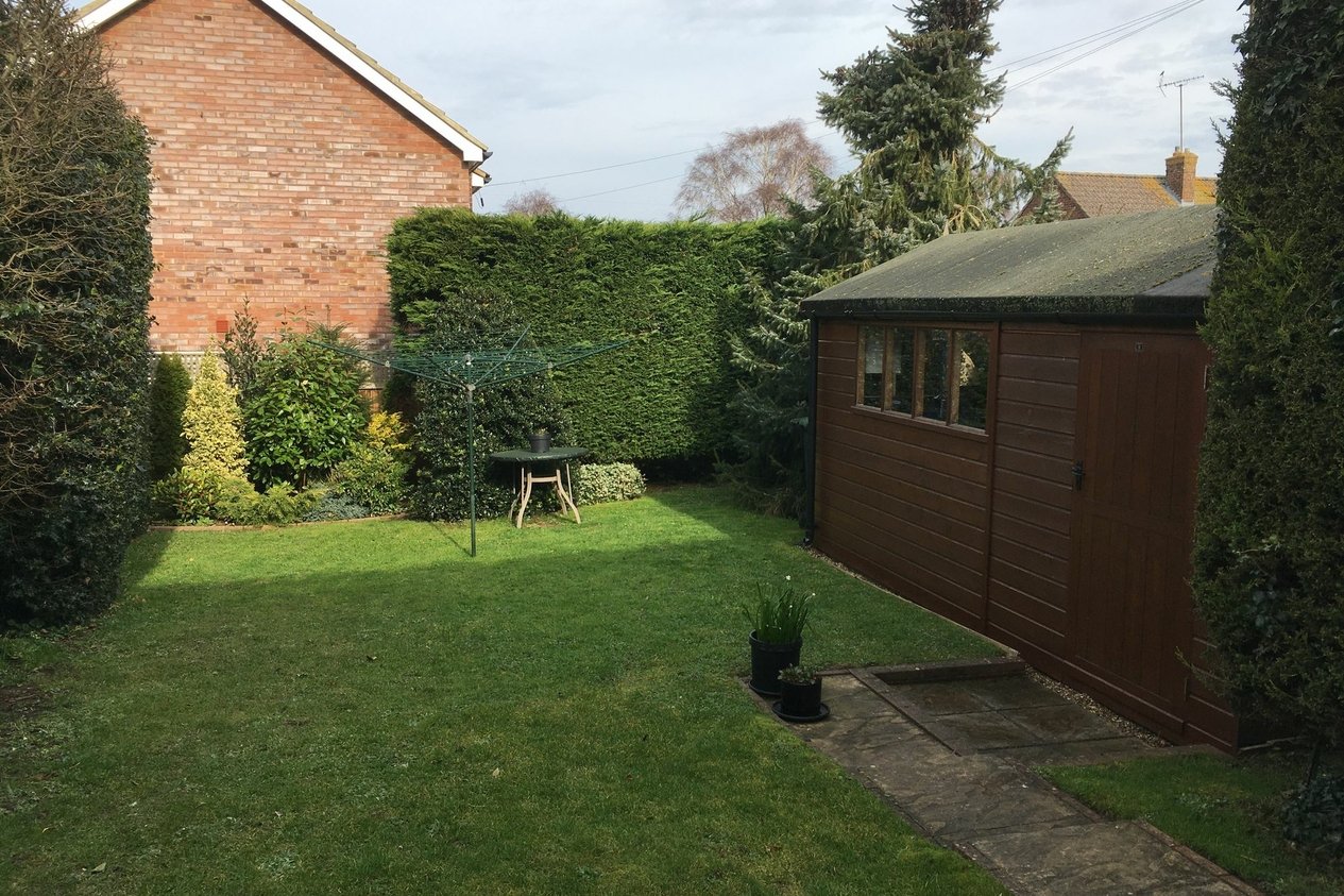 Properties Sold Subject To Contract in Shalmsford Street  Chartham