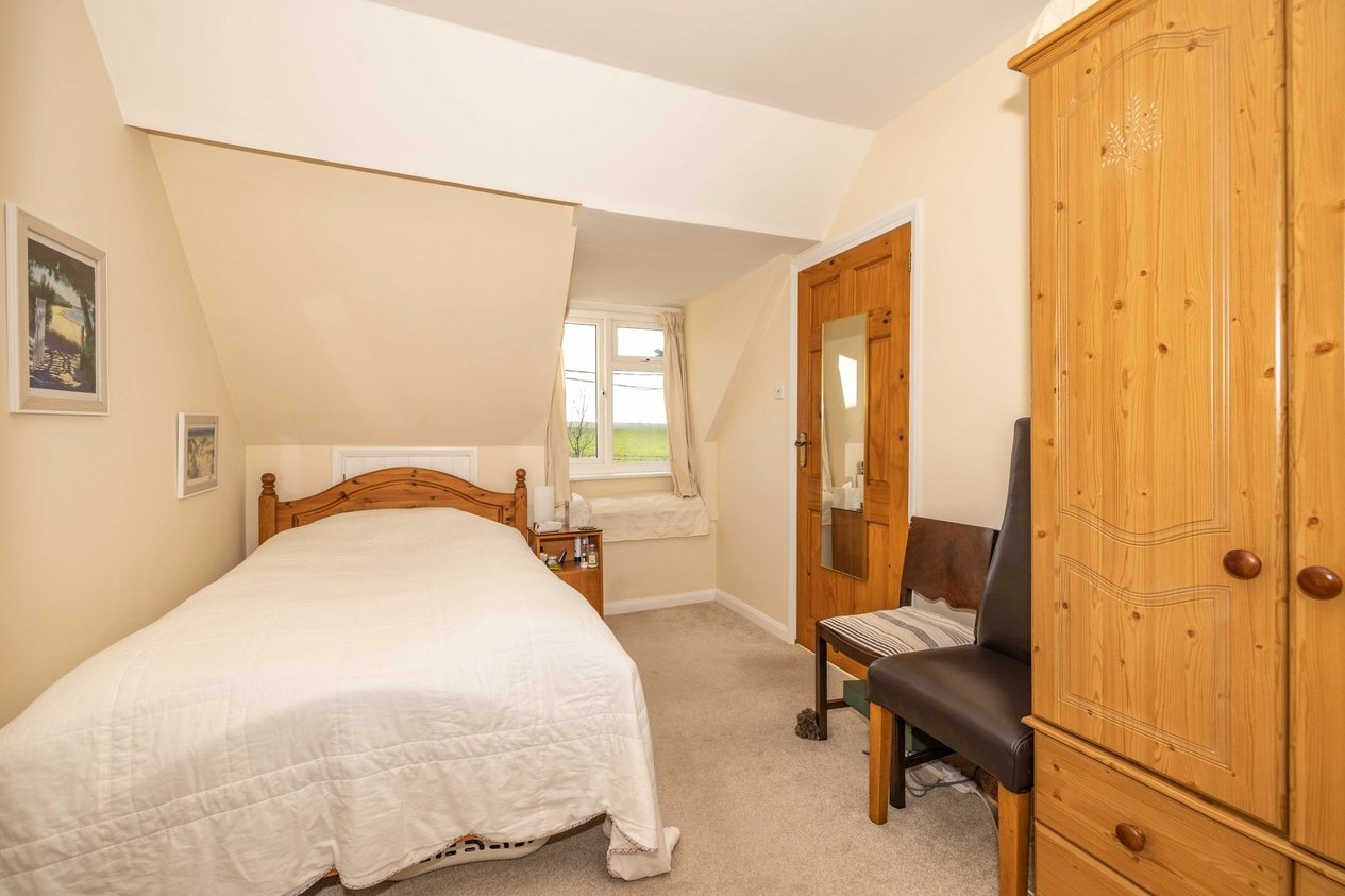 Properties Sold Subject To Contract in Shalmsford Street  Chartham