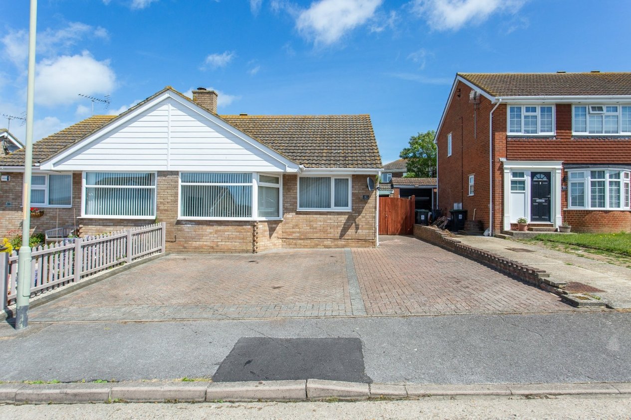 Properties For Sale in Shamrock Avenue Whitstable