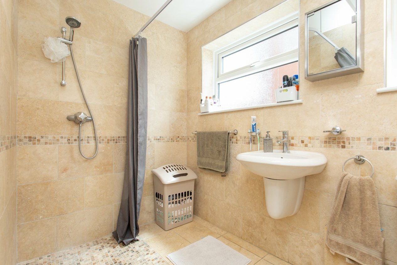 Properties For Sale in Shamrock Avenue Whitstable