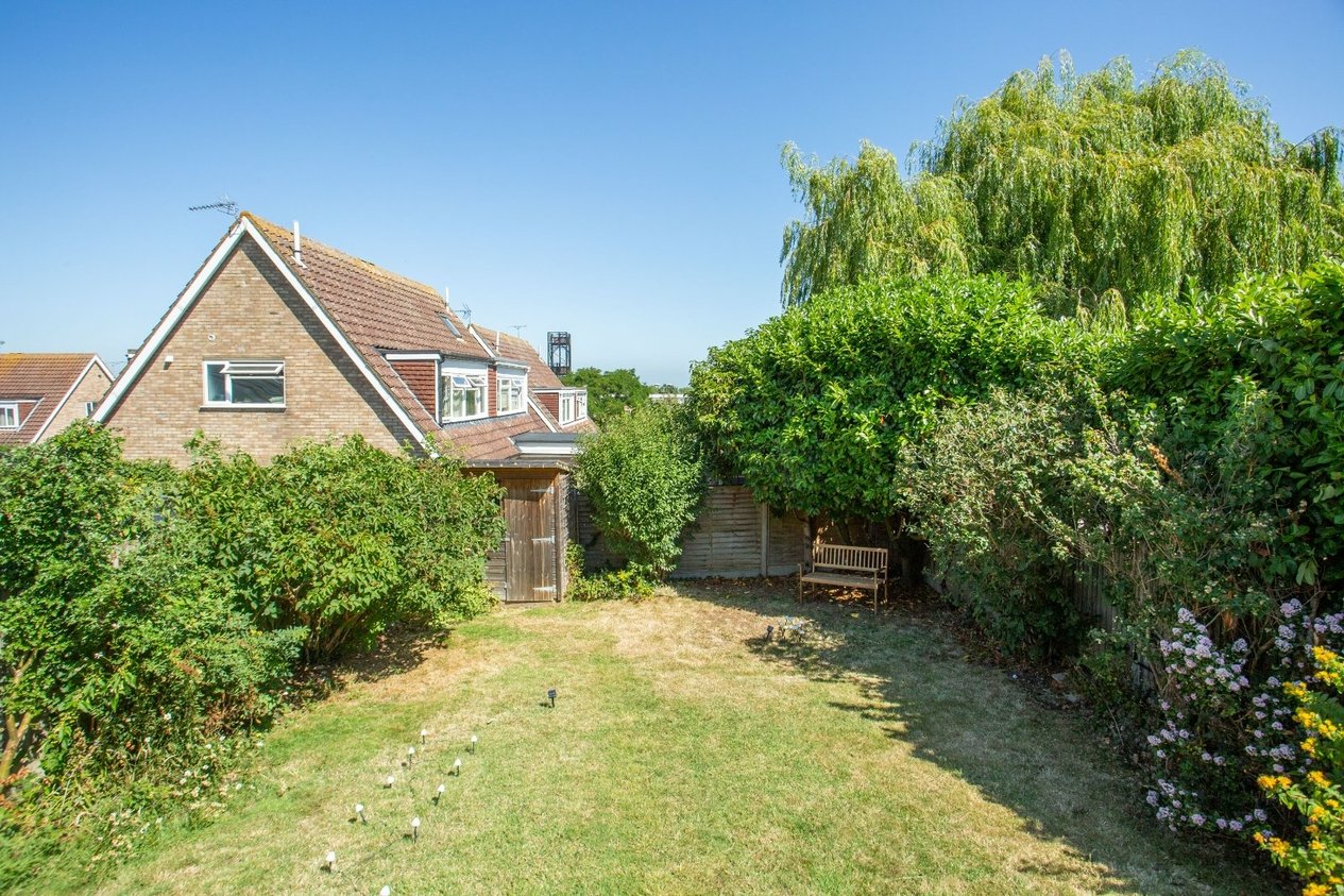 Properties For Sale in Shearwater Avenue Whitstable
