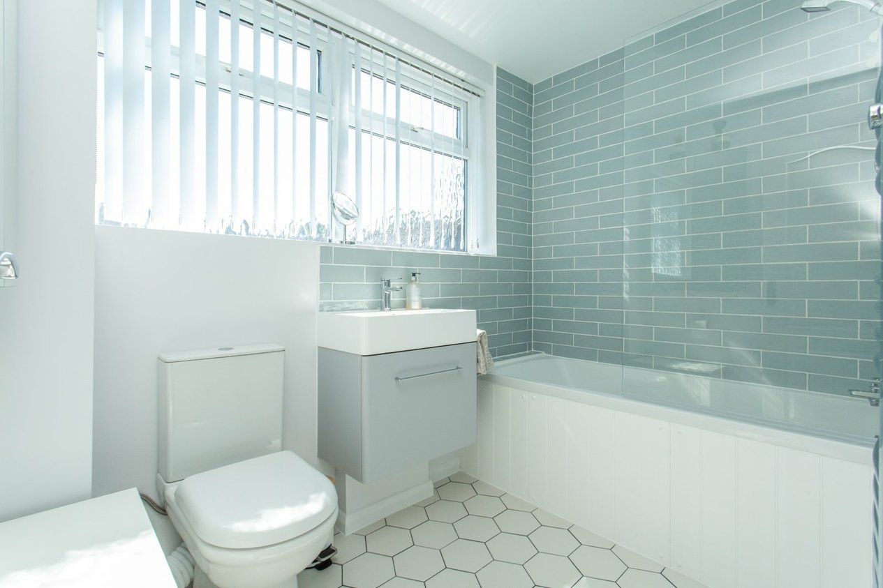 Properties For Sale in Shearwater Avenue Whitstable
