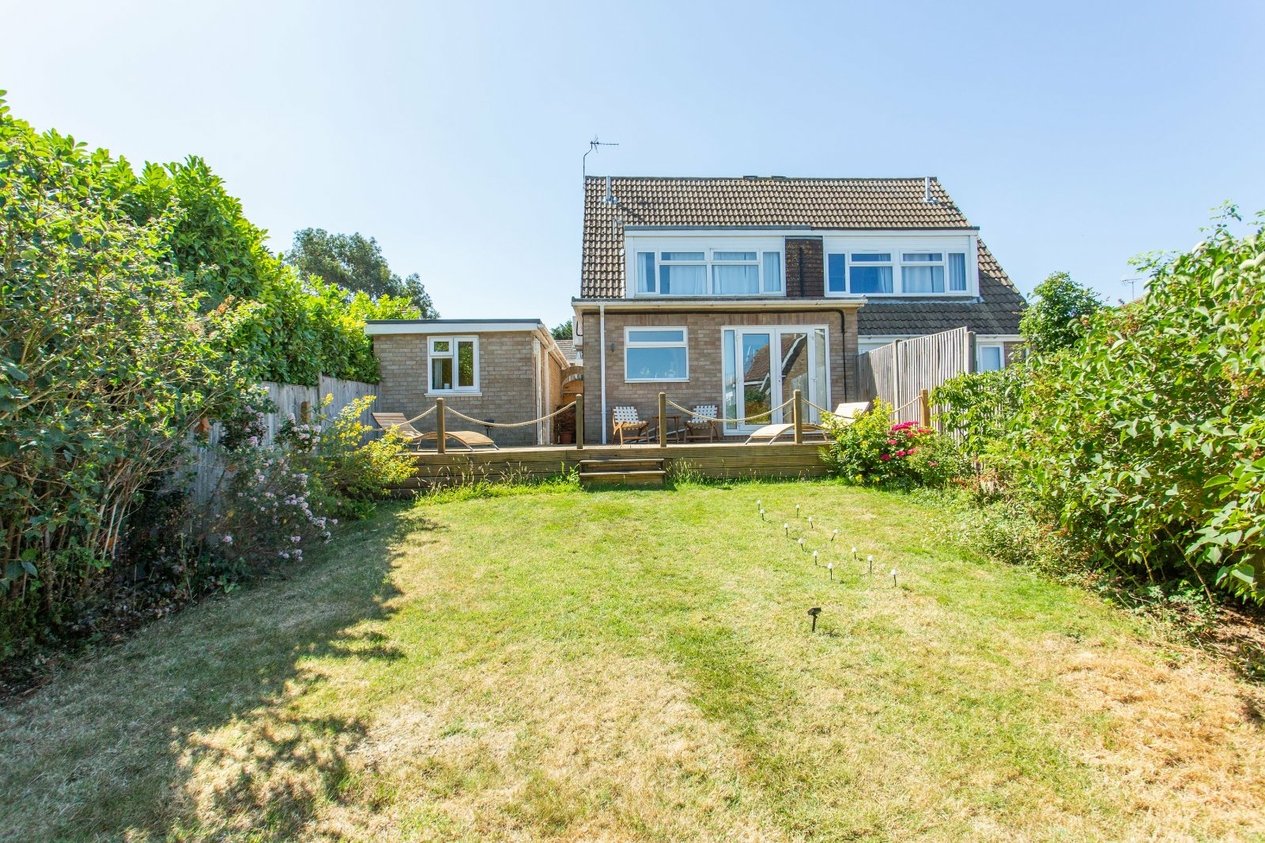 Properties For Sale in Shearwater Avenue Whitstable