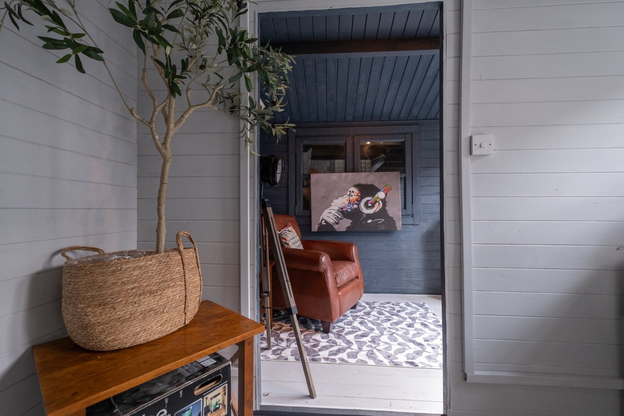Properties Under Offer in Sheerways Faversham