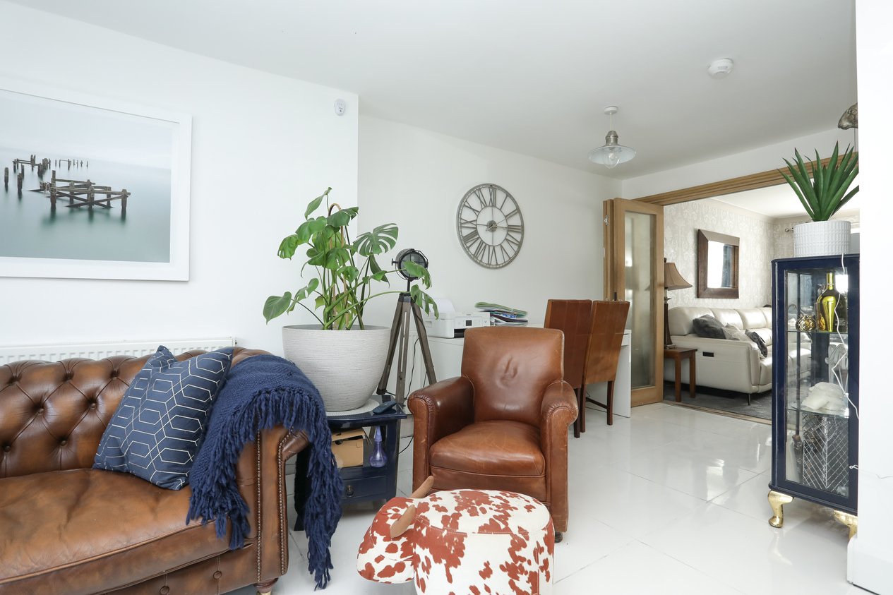 Properties Under Offer in Sheerways Faversham