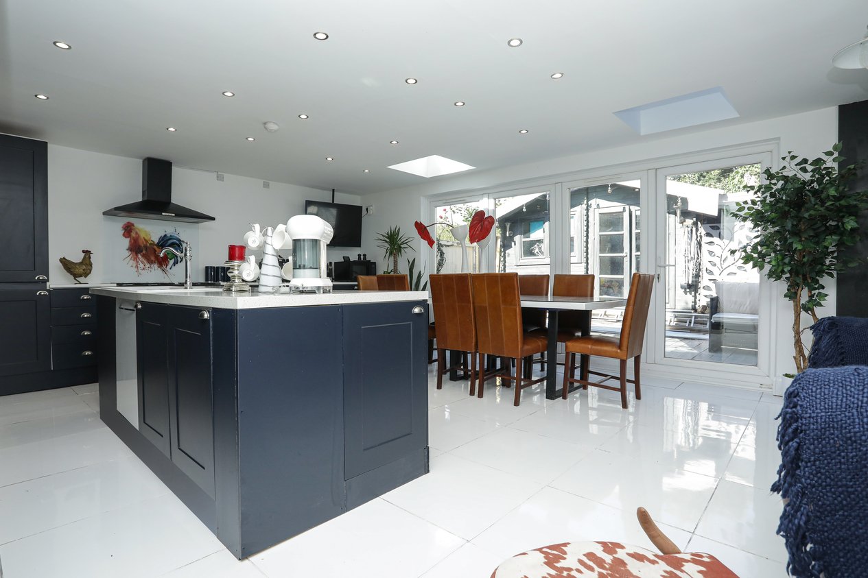 Properties Under Offer in Sheerways Faversham
