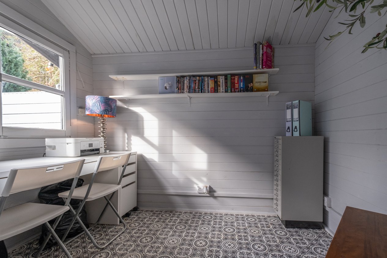 Properties Under Offer in Sheerways Faversham