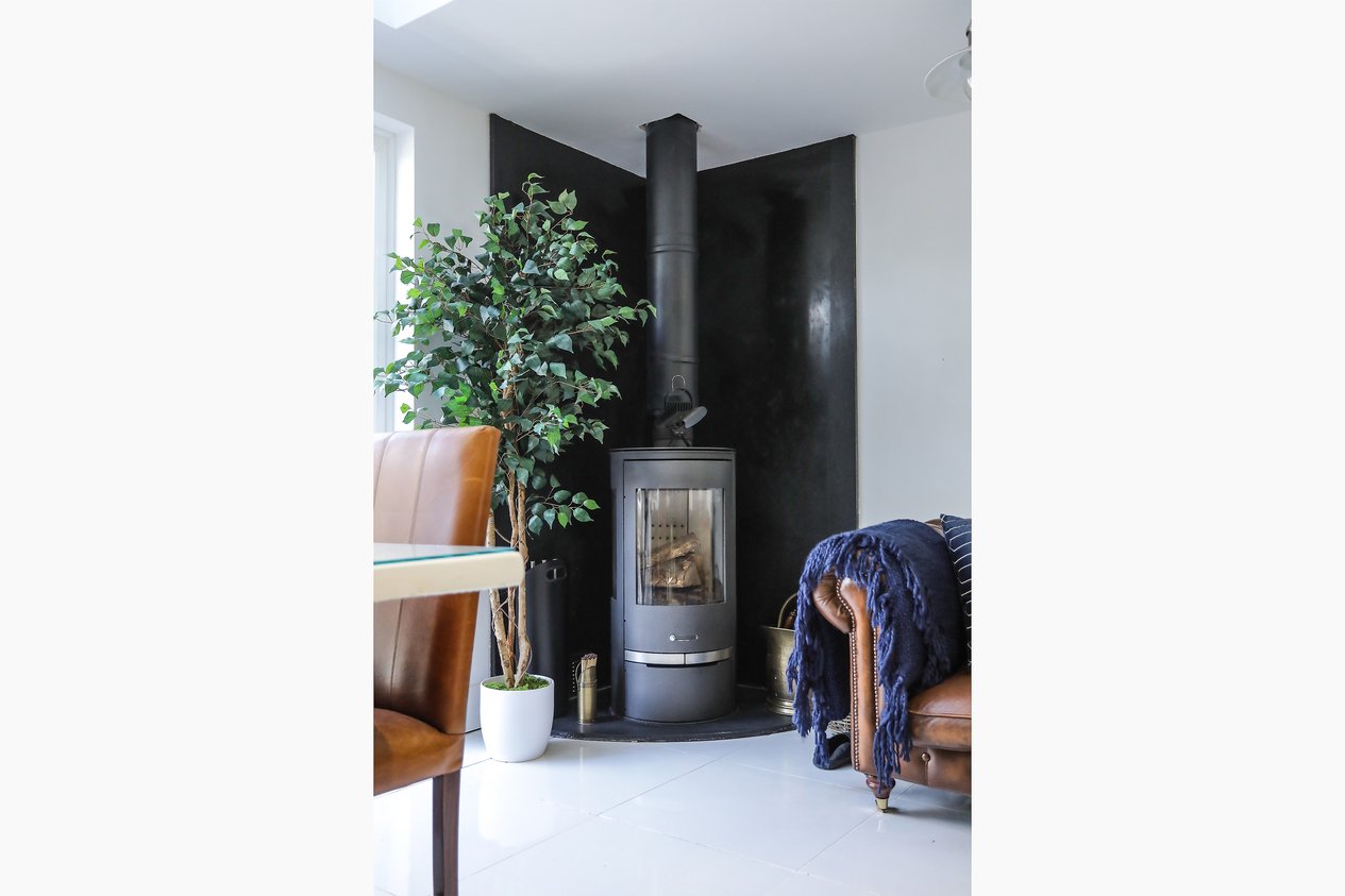 Properties Under Offer in Sheerways Faversham