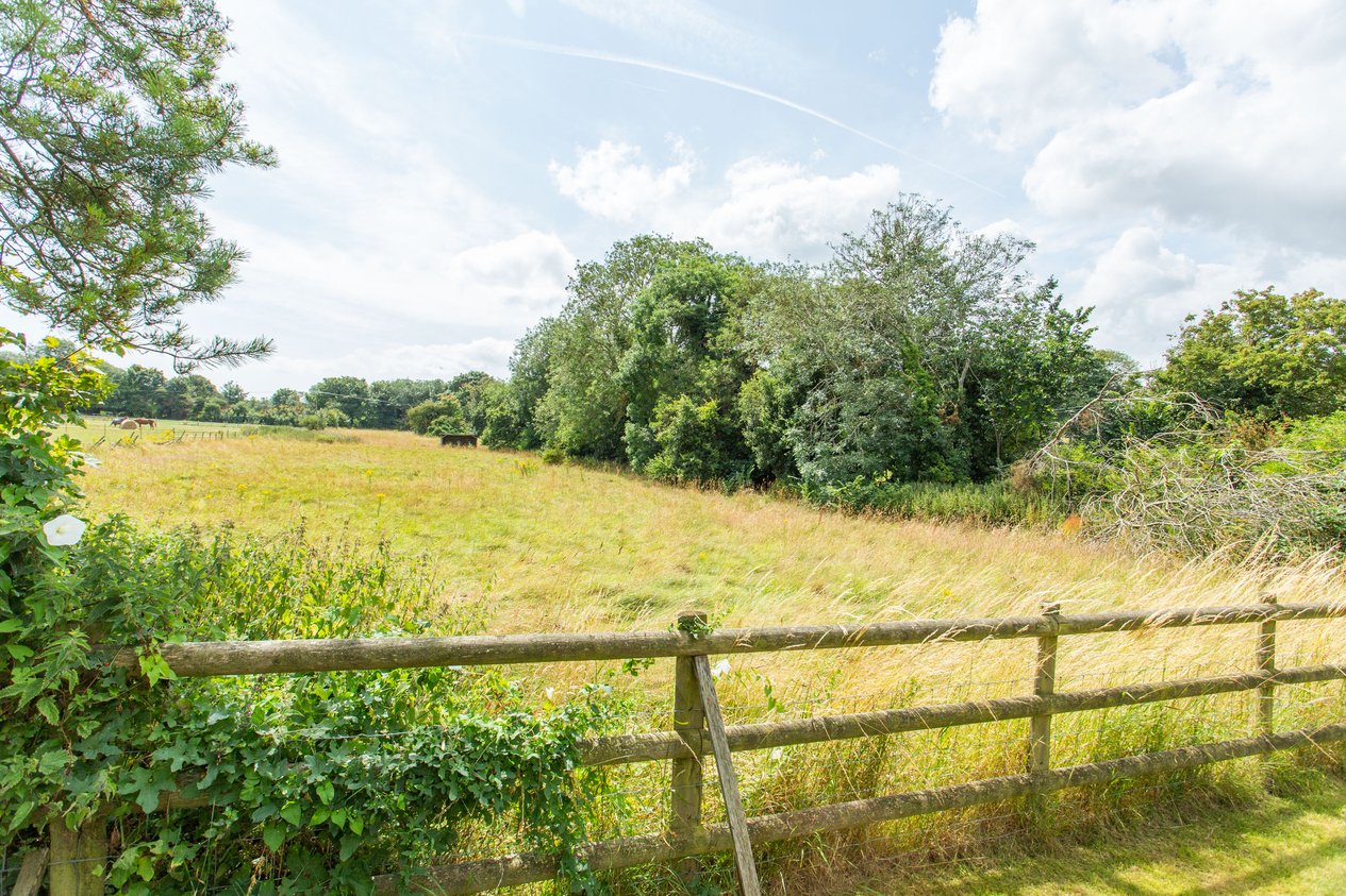 Properties For Sale in Shooters Hill Eythorne