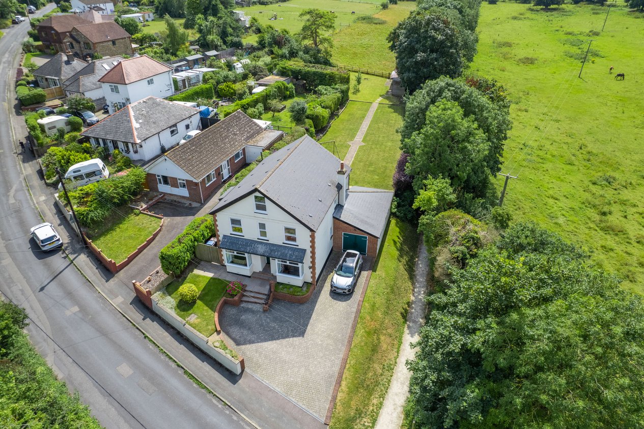 Properties For Sale in Shooters Hill Eythorne