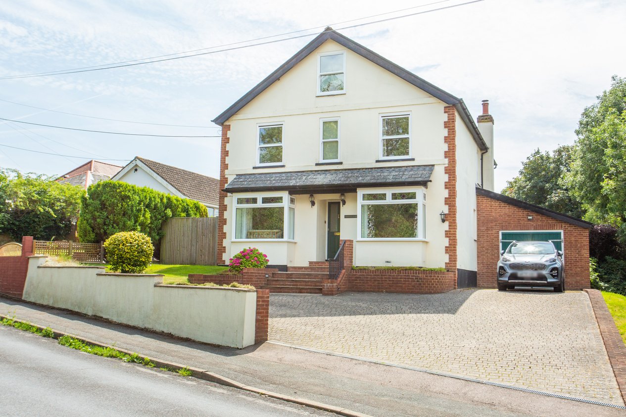 Properties For Sale in Shooters Hill Eythorne