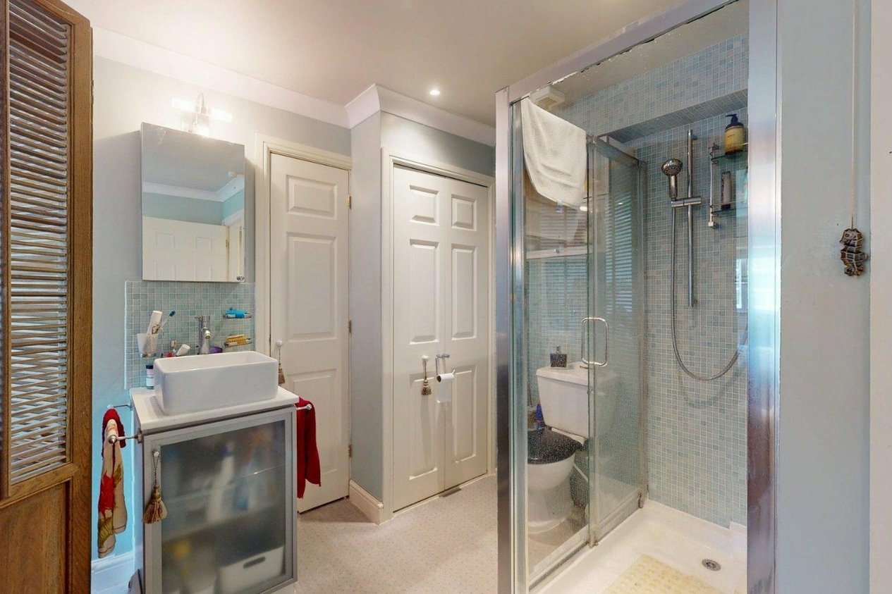 Properties For Sale in Shoreham Lane Tenterden