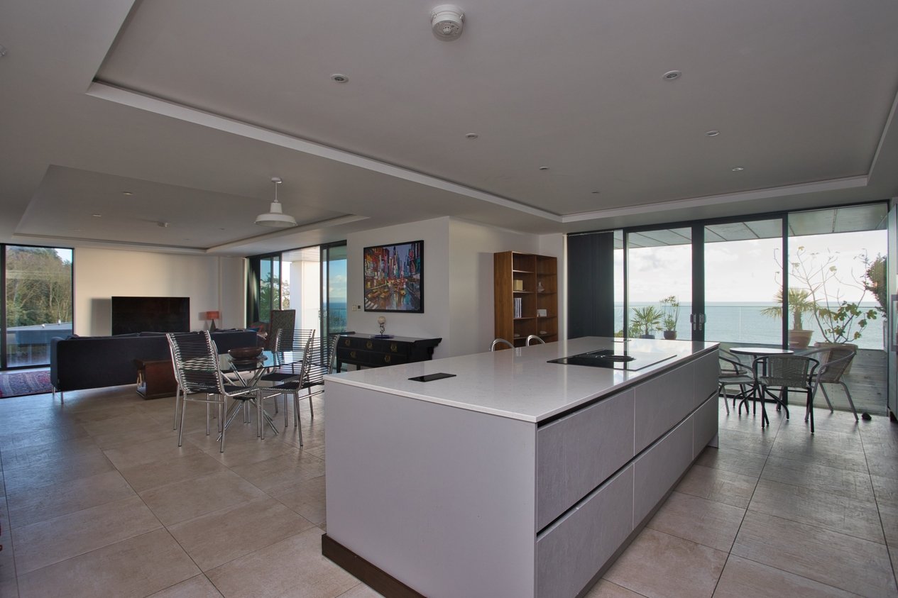 Properties For Sale in Shorncliffe House Encombe Sandgate