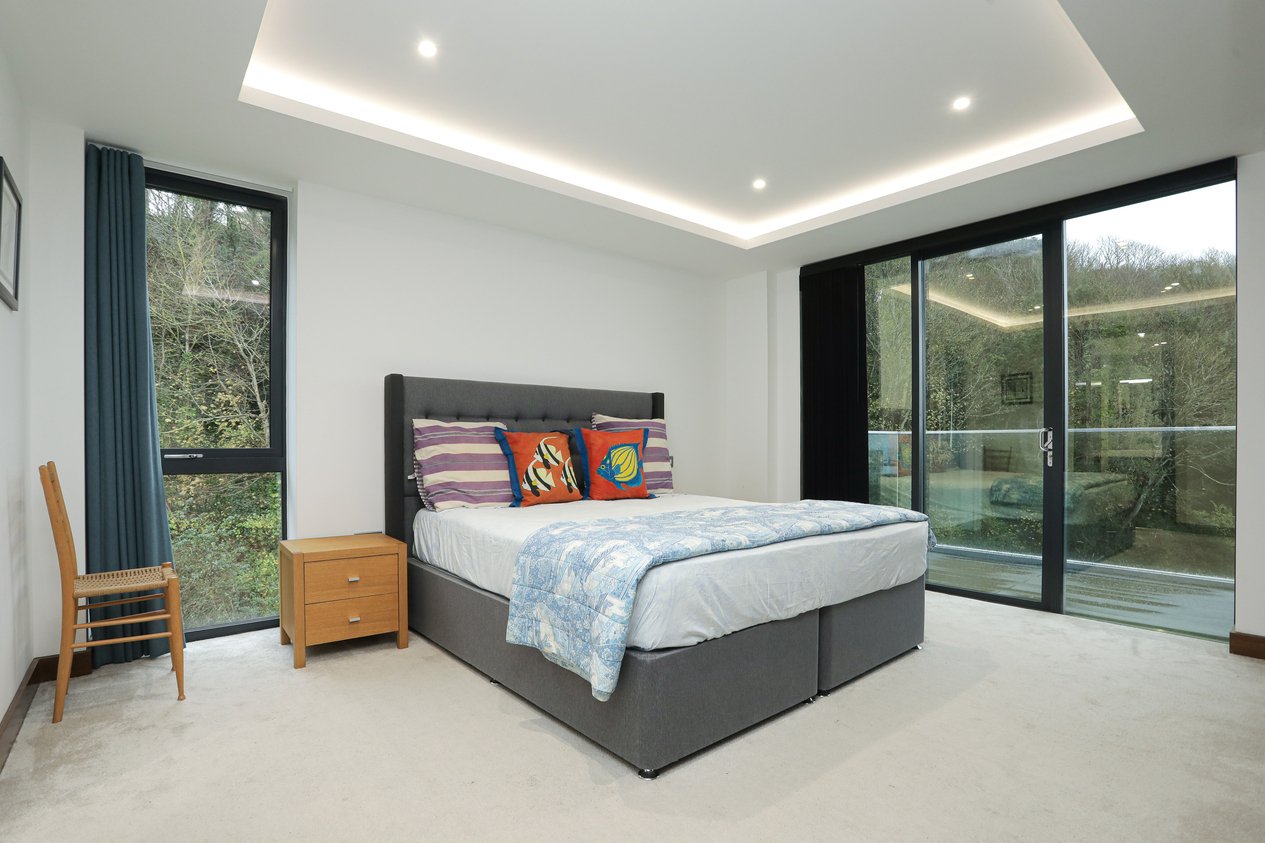 Properties For Sale in Shorncliffe House Encombe Sandgate