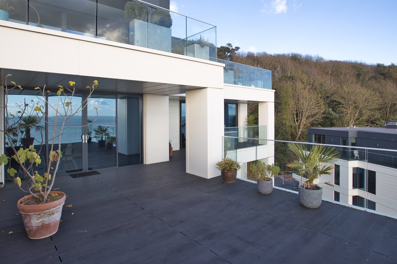 Properties For Sale in Shorncliffe House Encombe Sandgate