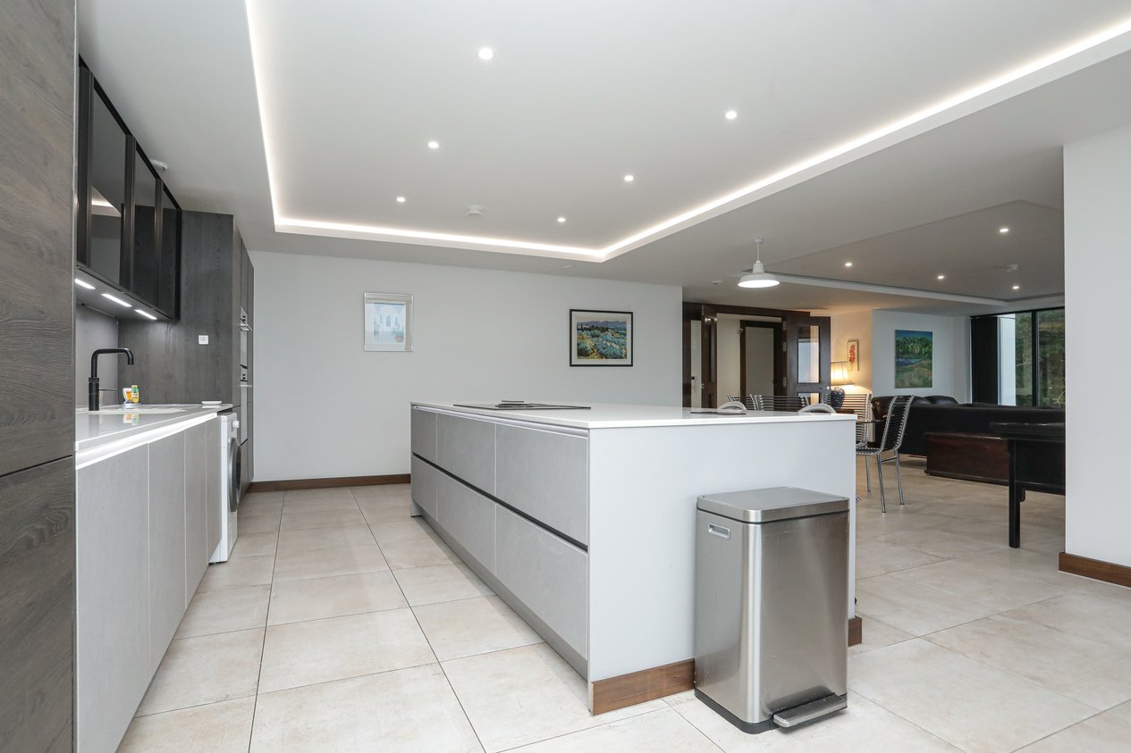 Properties For Sale in Shorncliffe House Encombe Sandgate