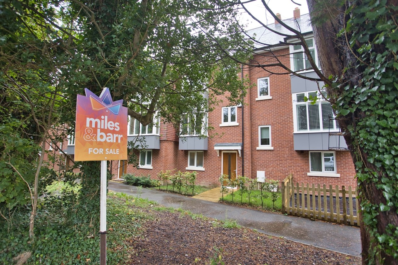 Properties Under Offer in Shorncliffe Road Folkestone