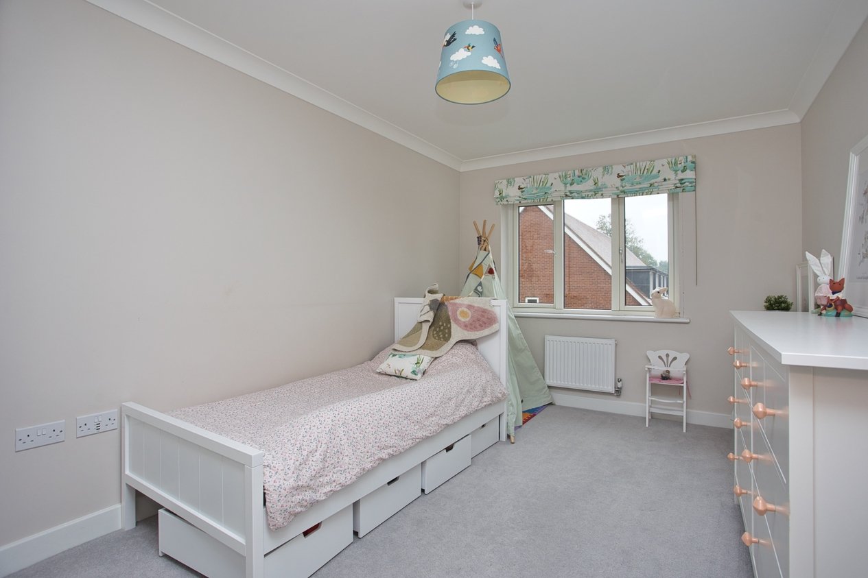 Properties Under Offer in Shorncliffe Road Folkestone