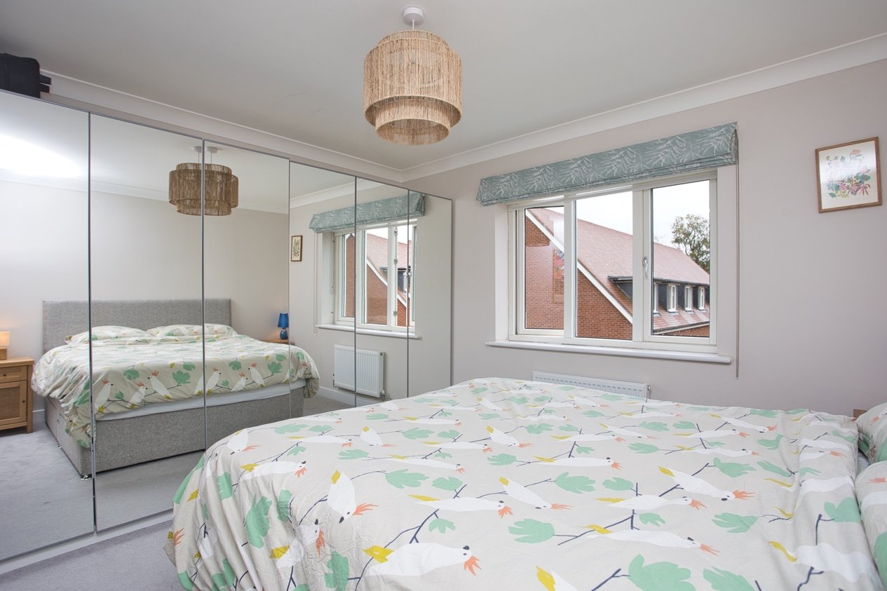 Properties Under Offer in Shorncliffe Road Folkestone