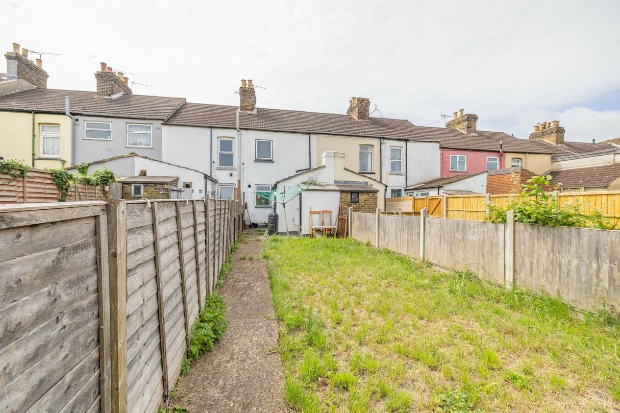 Properties For Sale in Shortlands Road Sittingbourne