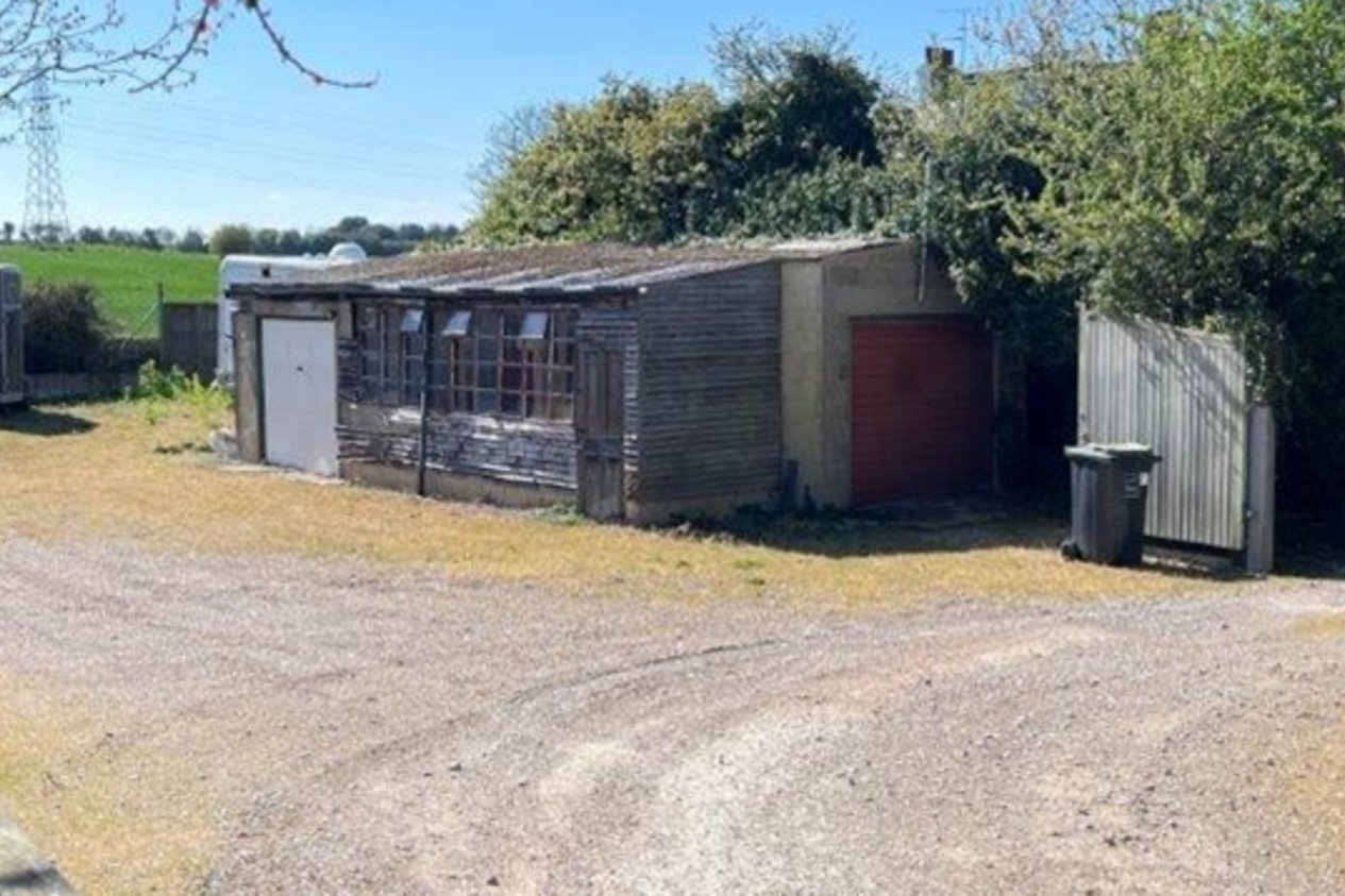 Properties Under Offer in Shottendane Road Margate