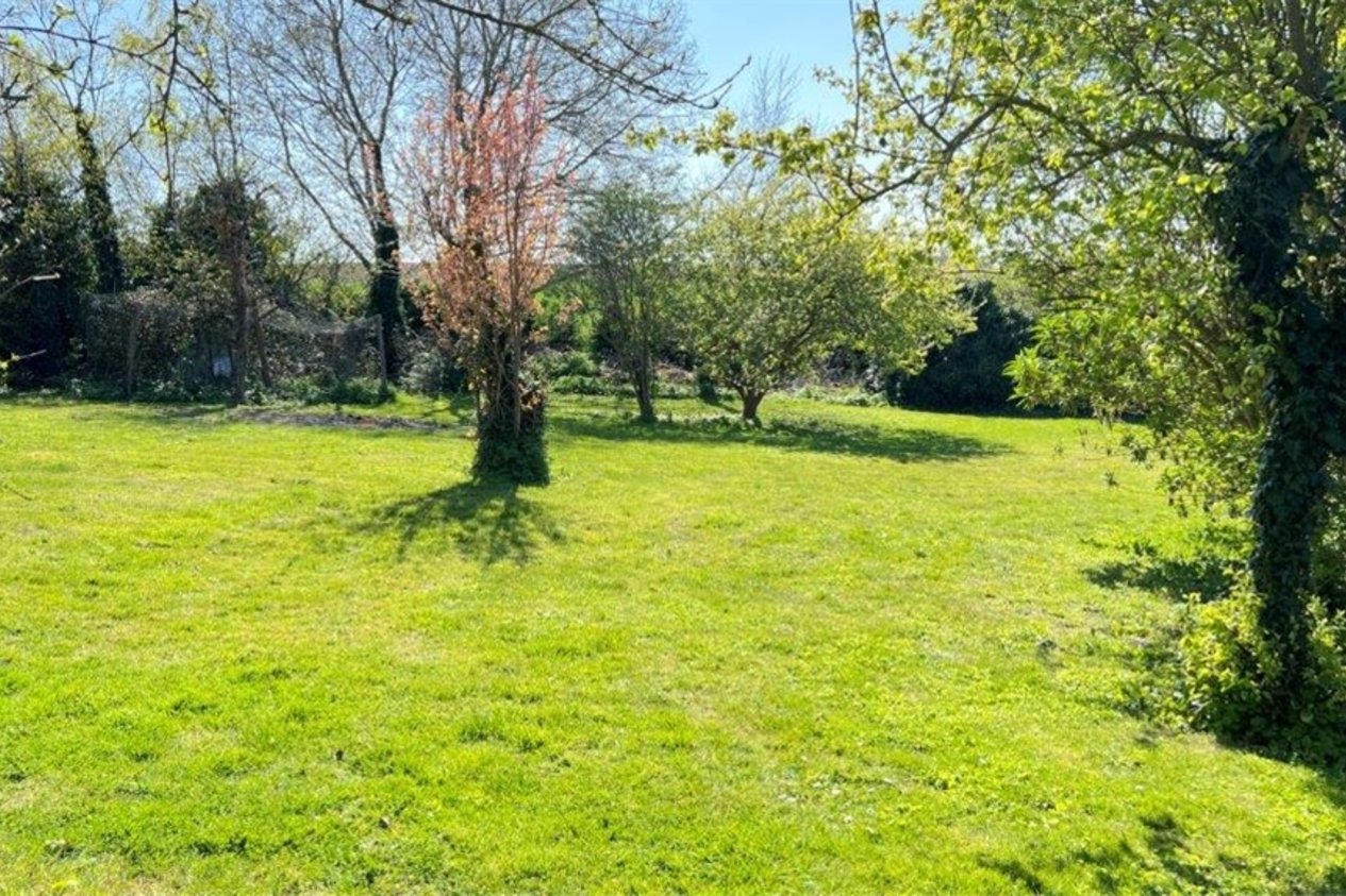 Properties Under Offer in Shottendane Road Margate
