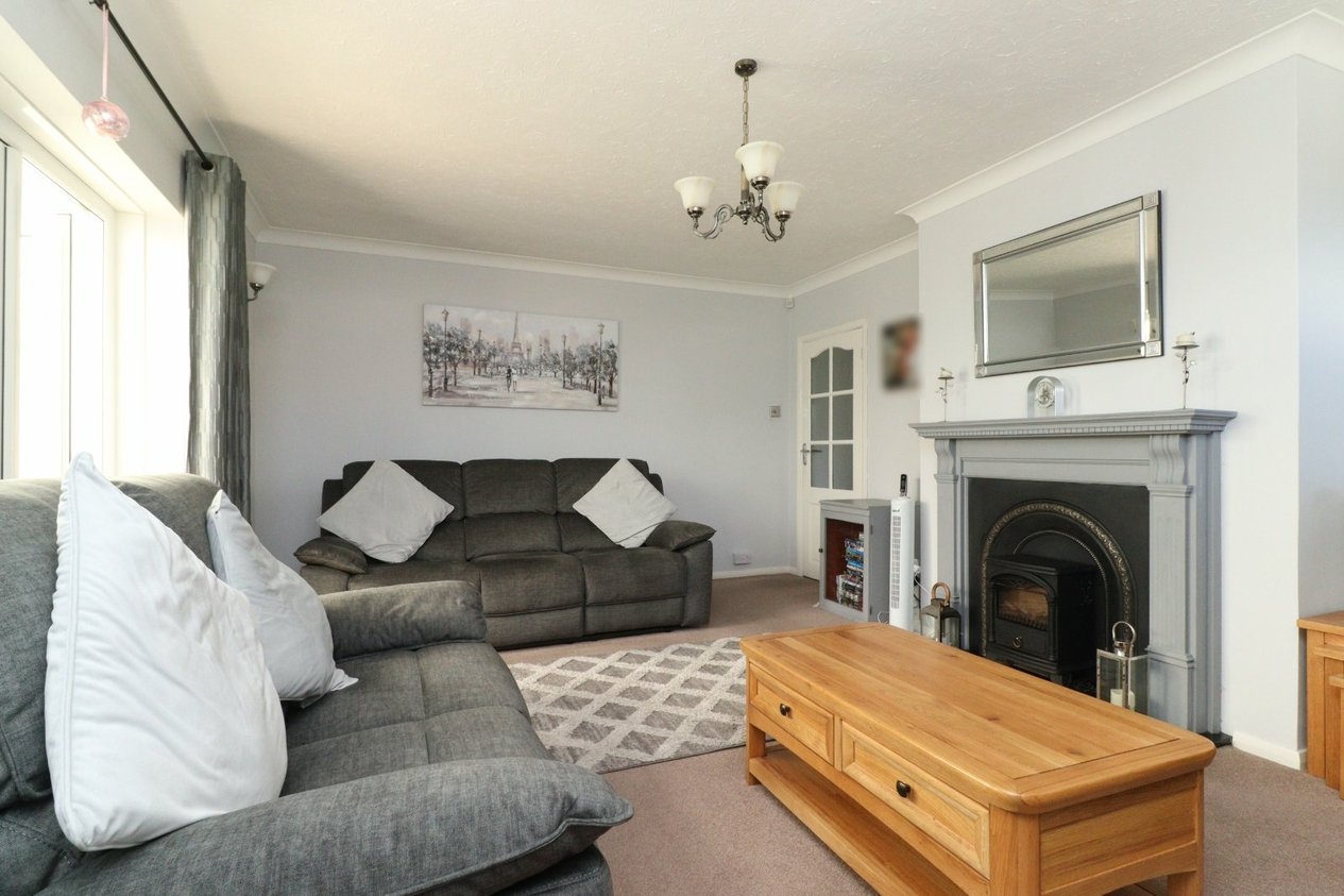 Properties For Sale in Simon Avenue Cliftonville