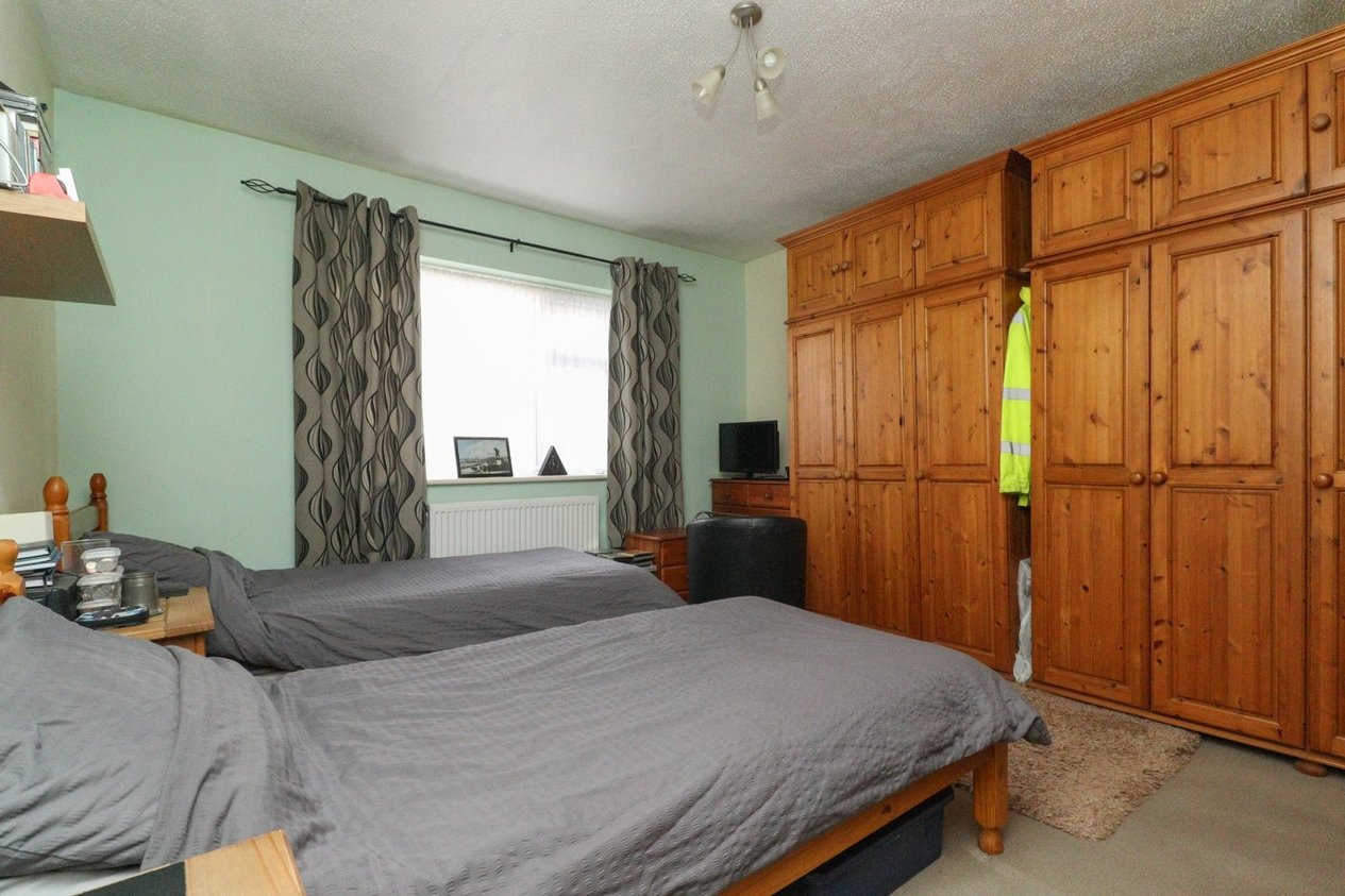 Properties For Sale in Simon Avenue Cliftonville
