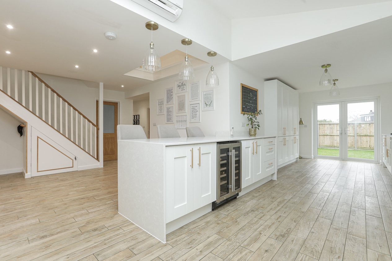 Properties Under Offer in Sleigh Road Sturry