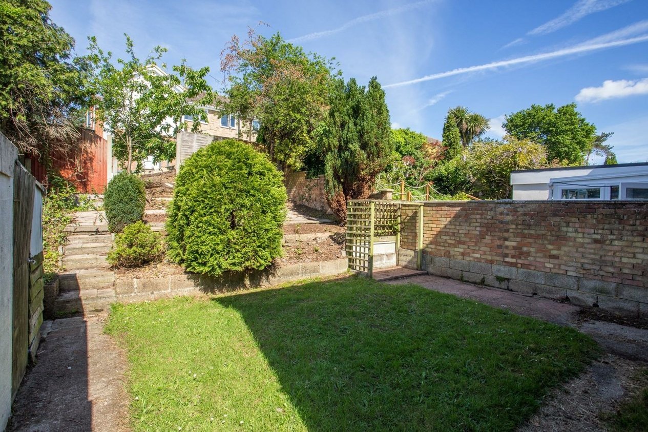 Properties Under Offer in Sleigh Road Sturry