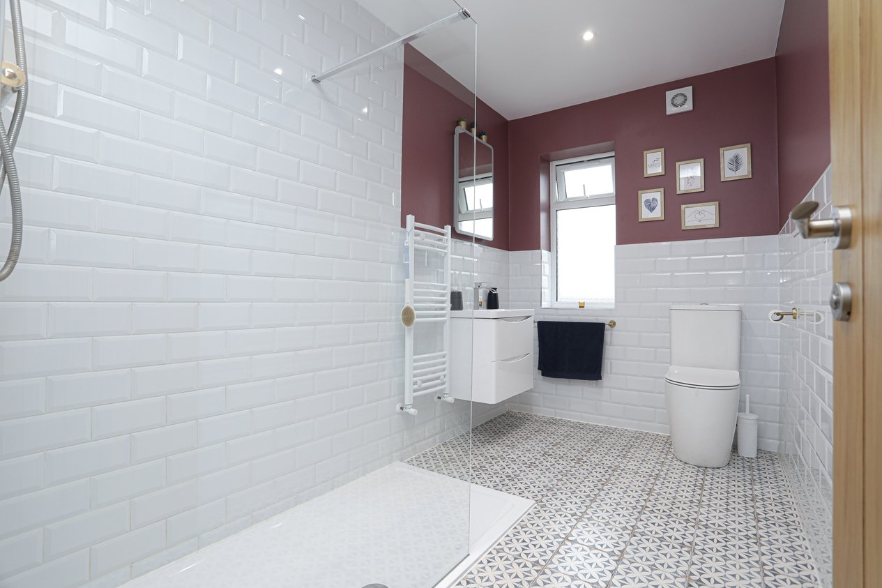 Properties Under Offer in Sleigh Road Sturry