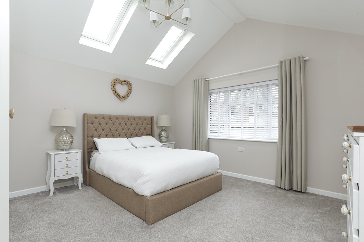 Properties Under Offer in Sleigh Road Sturry