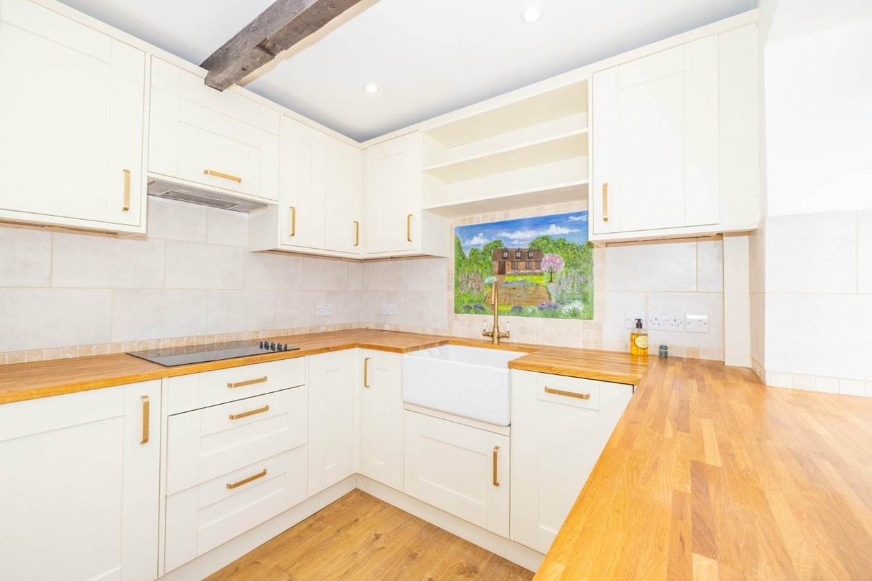 Properties For Sale in Somerfield Barn Court Sellindge